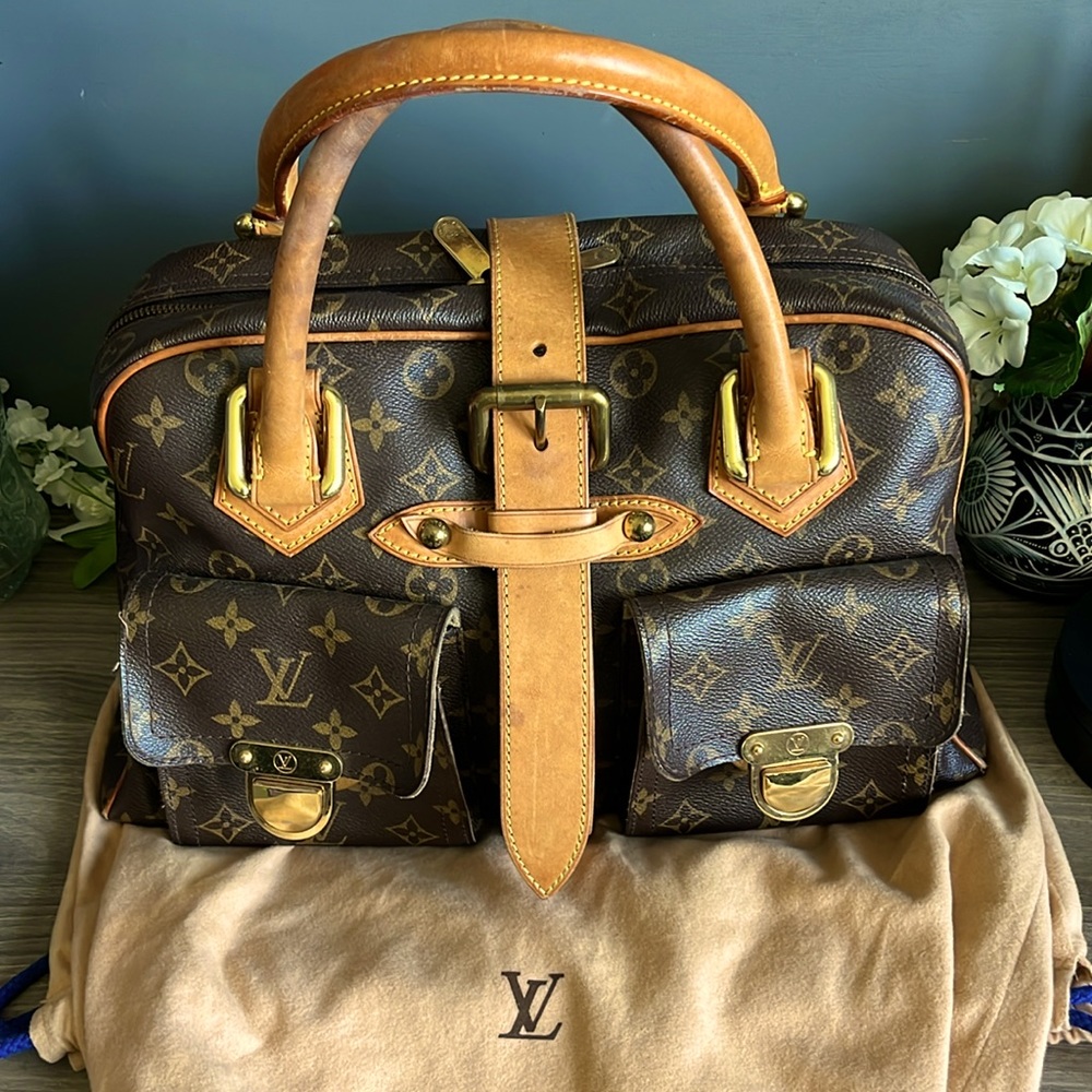 Louis Vuitton Manhattan Monogram Handbag